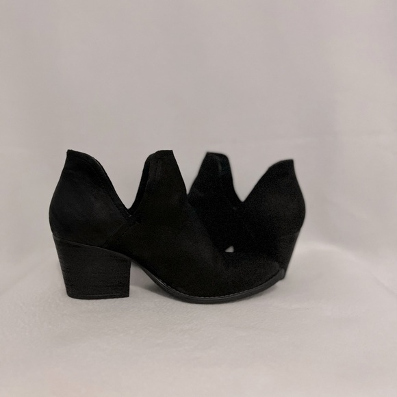 Steve Madden Size 9 Black Leather Aldelpine Booties - Picture 4 of 16